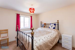 Bedroom- click for photo gallery